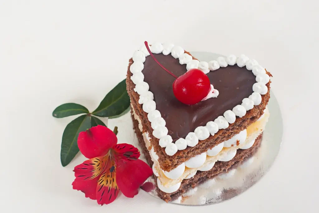 Heart-shaped cake for romantic occasions